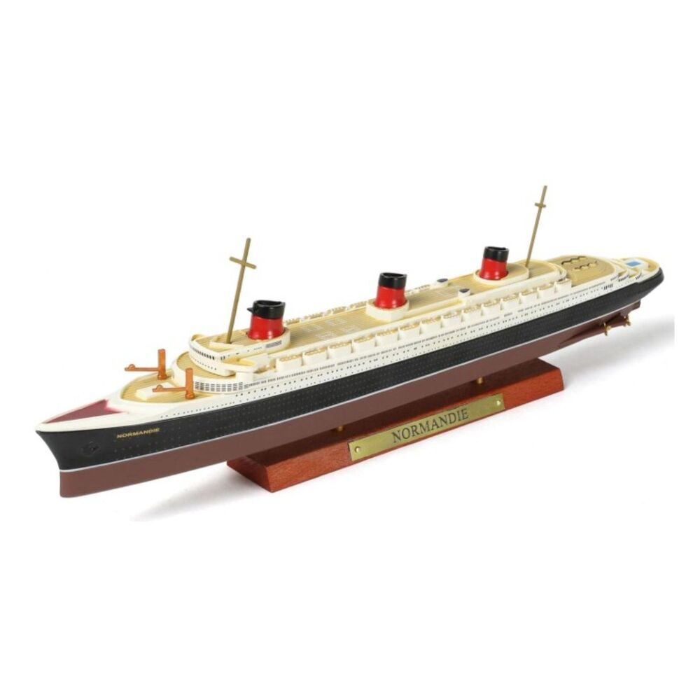 NEW Atlas 1:1250 SS Normandie Diecast Model Cruise Ship New Sealed